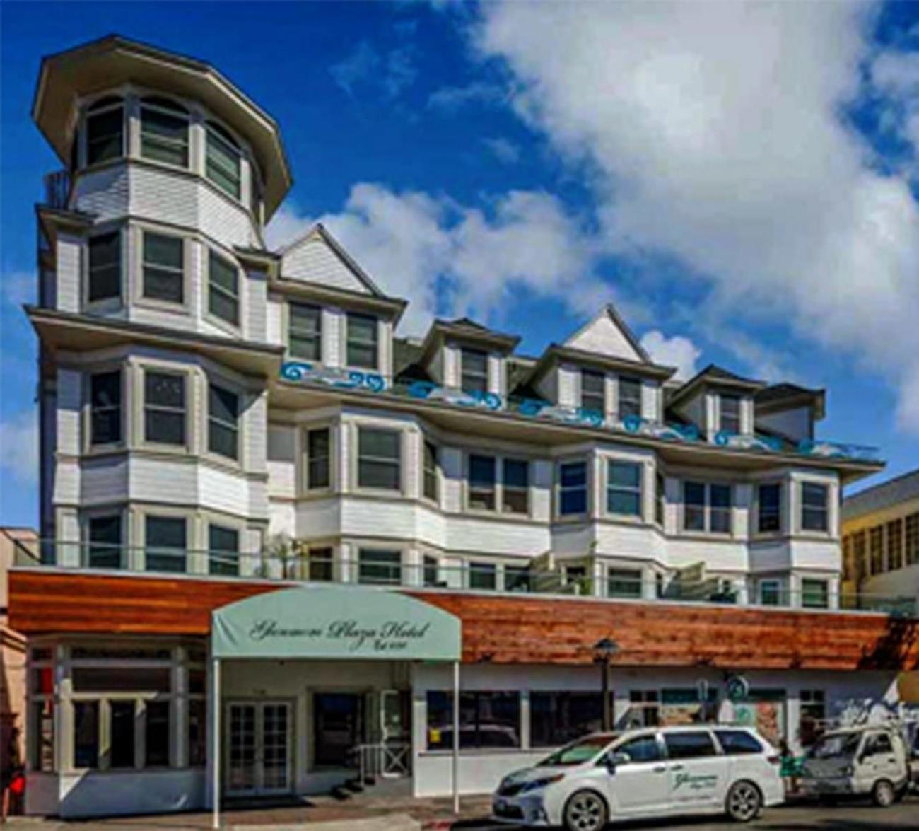 Glenmore Plaza Hotel Авалон Екстер'єр фото